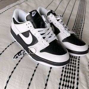 Nike Dunk Low Reverse Panda